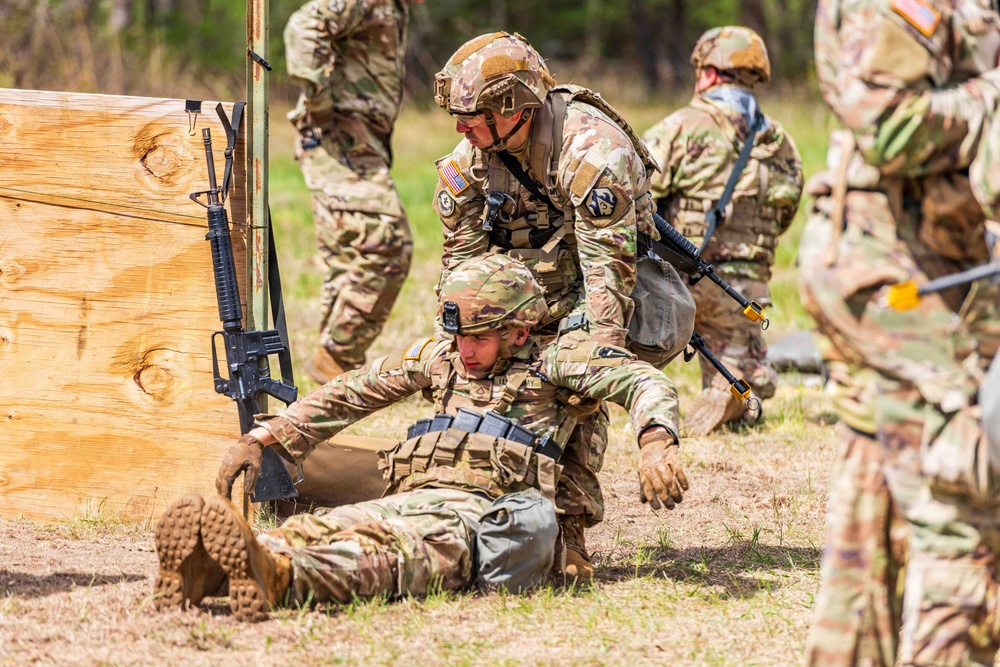 Fort McCoy hosts 2026 E3B event; tests Soldiers for Army’s prestigious expert skill badges