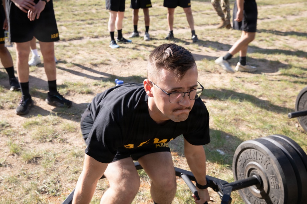 3rd Battalion 126th Reginment perform the Army Fittness Test