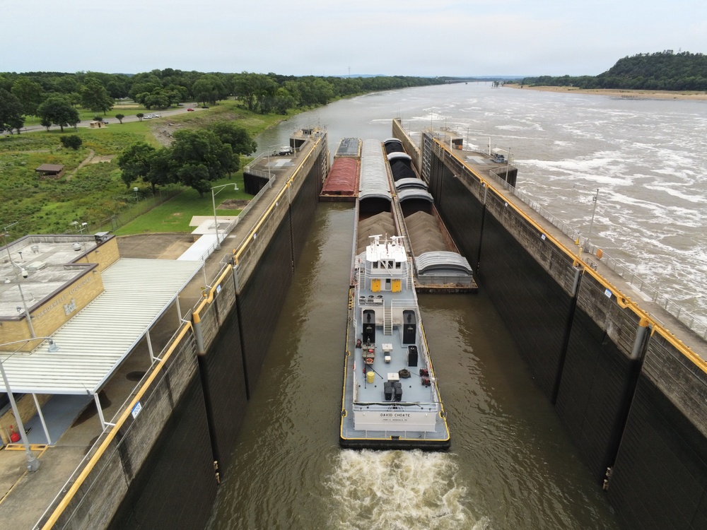 Dardanelle Lock and Dam