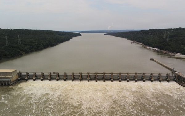 Dardanelle Lock and Dam
