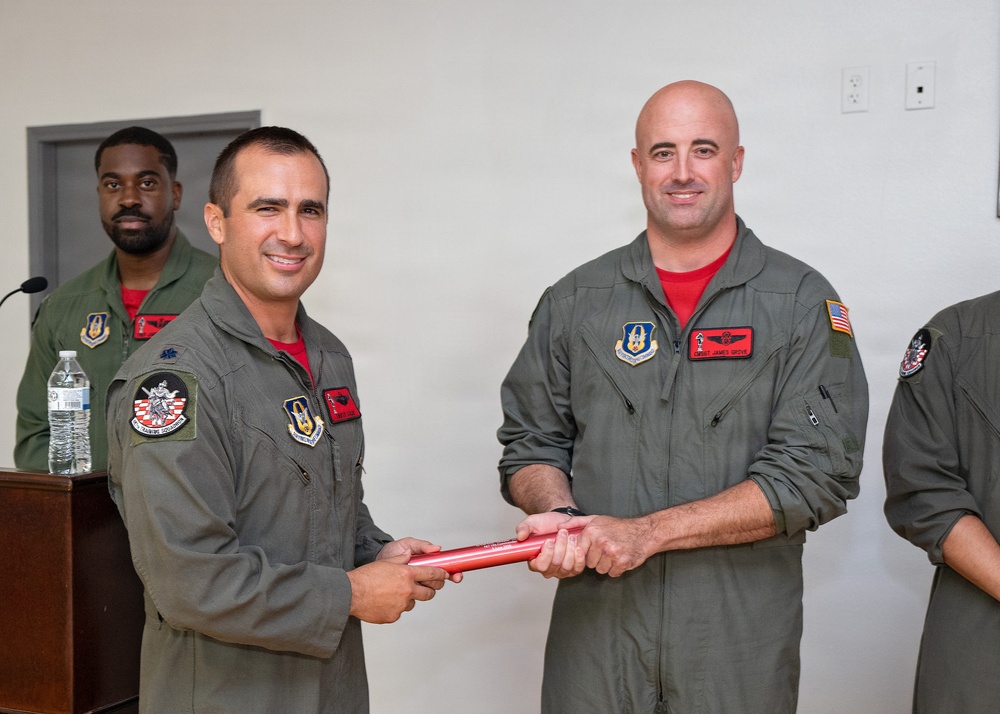 Liscar assumes command of 487th Training Squadron 'Knights'