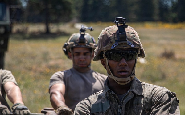 1st SFG(A) conducts H8 wheeled vehicle recovery training