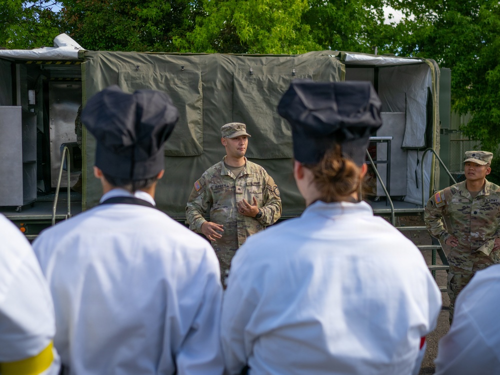 Oregon Guard culinary specialists train future chefs in second annual 'Chopped Challenge'