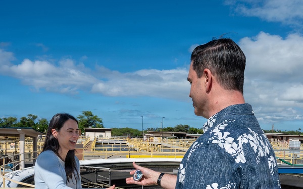 SAF/IE tour Hickam facilities
