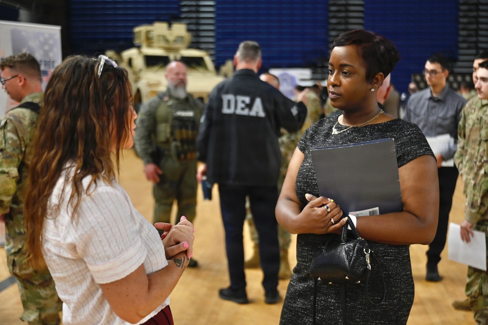 D.C. National Guard Hosts Law Enforcement Career Fair