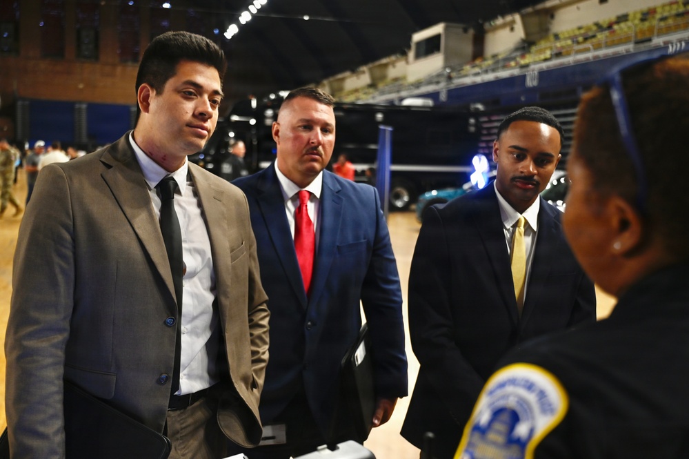 D.C. National Guard Hosts Law Enforcement Career Fair