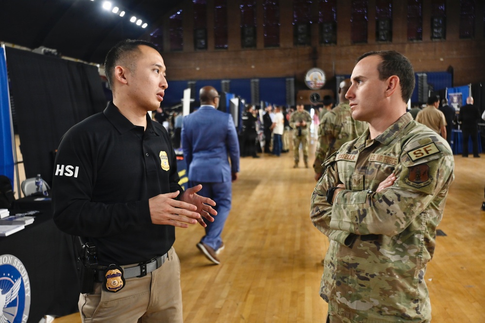 D.C. National Guard Hosts Law Enforcement Career Fair