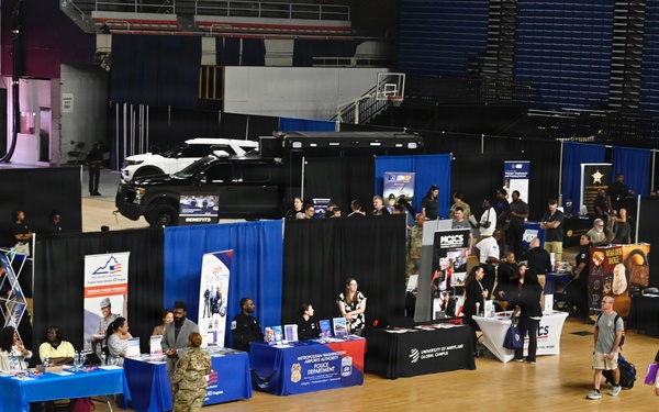 D.C. National Guard Hosts Law Enforcement Career Fair
