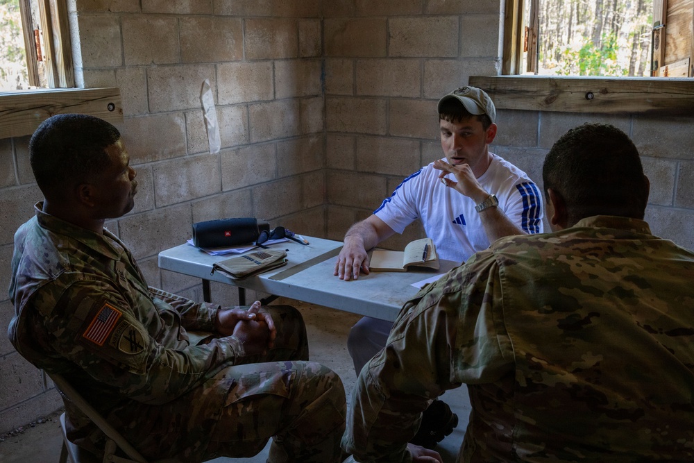 Army Reserve Civil Affairs soldiers train with New Jersey Army National Guard