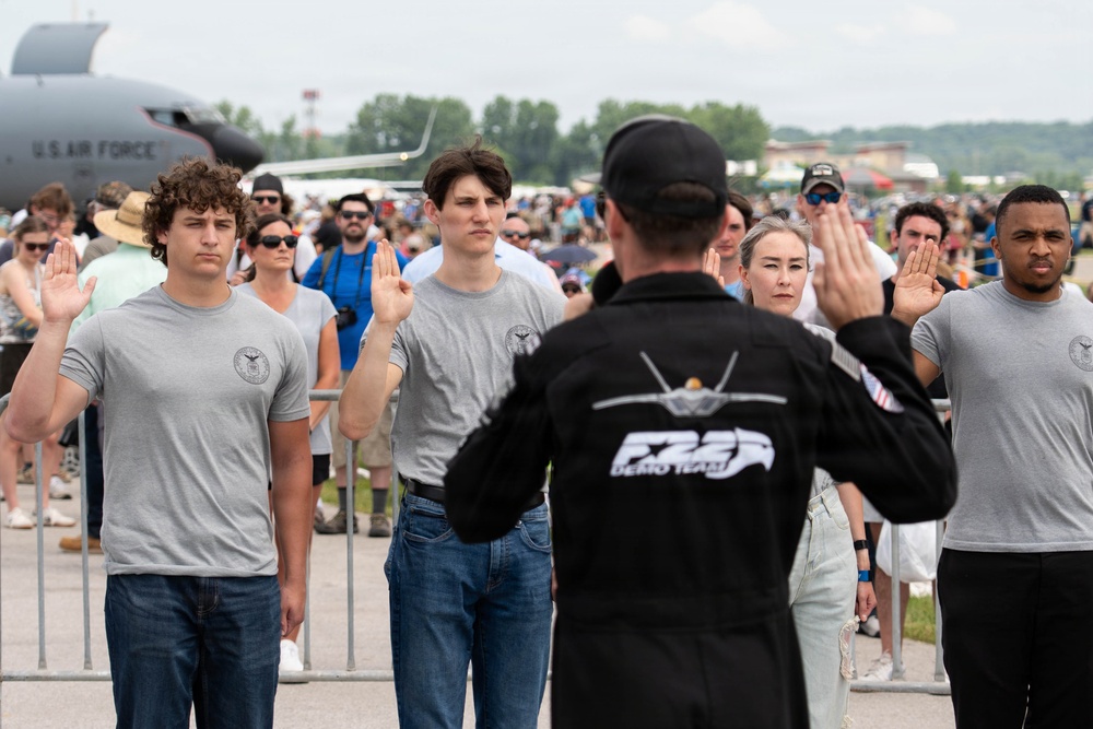 Inspiring tomorrow’s innovators at the Spirit of St. Louis Airshow