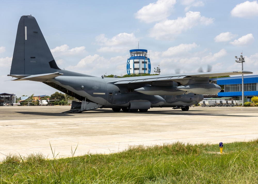 Armed Forces of the Philippines, U.S. special operations forces conduct communication exercise