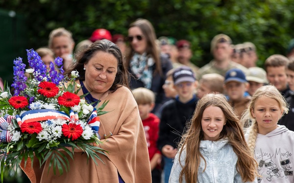 French Resistance Ceremony during D-Day 82