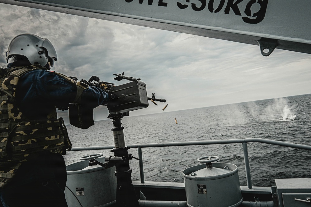 Standing NATO Mine Countermeasure Group 1 Train With Onboard Ship Weapons
