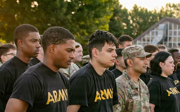 HHC, 207th Military Intelligence Brigade (Theater) conducts historical Army Physical Fitness Test (APFT) during Army Heritage Month