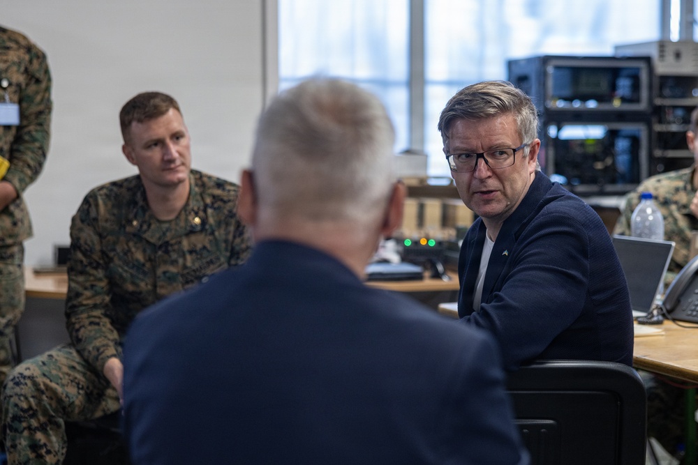 U.S Marines meet with Permanent Secretary of the Ministry of Defense of Estonia