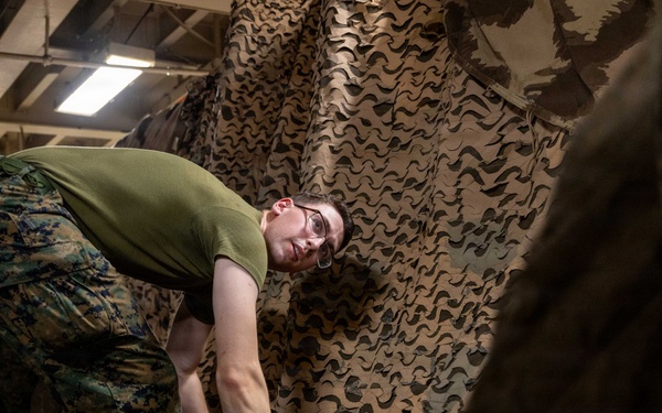 11th MEU Marines, Sailors Conduct Camouflage Net Familiarization Training aboard USS Boxer