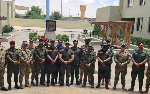 SETAF-AF civil affairs Soldiers conduct subject matter expert exchange with Libyan officers