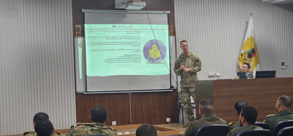 SETAF-AF civil affairs Soldiers conduct subject matter expert exchange with Libyan officers