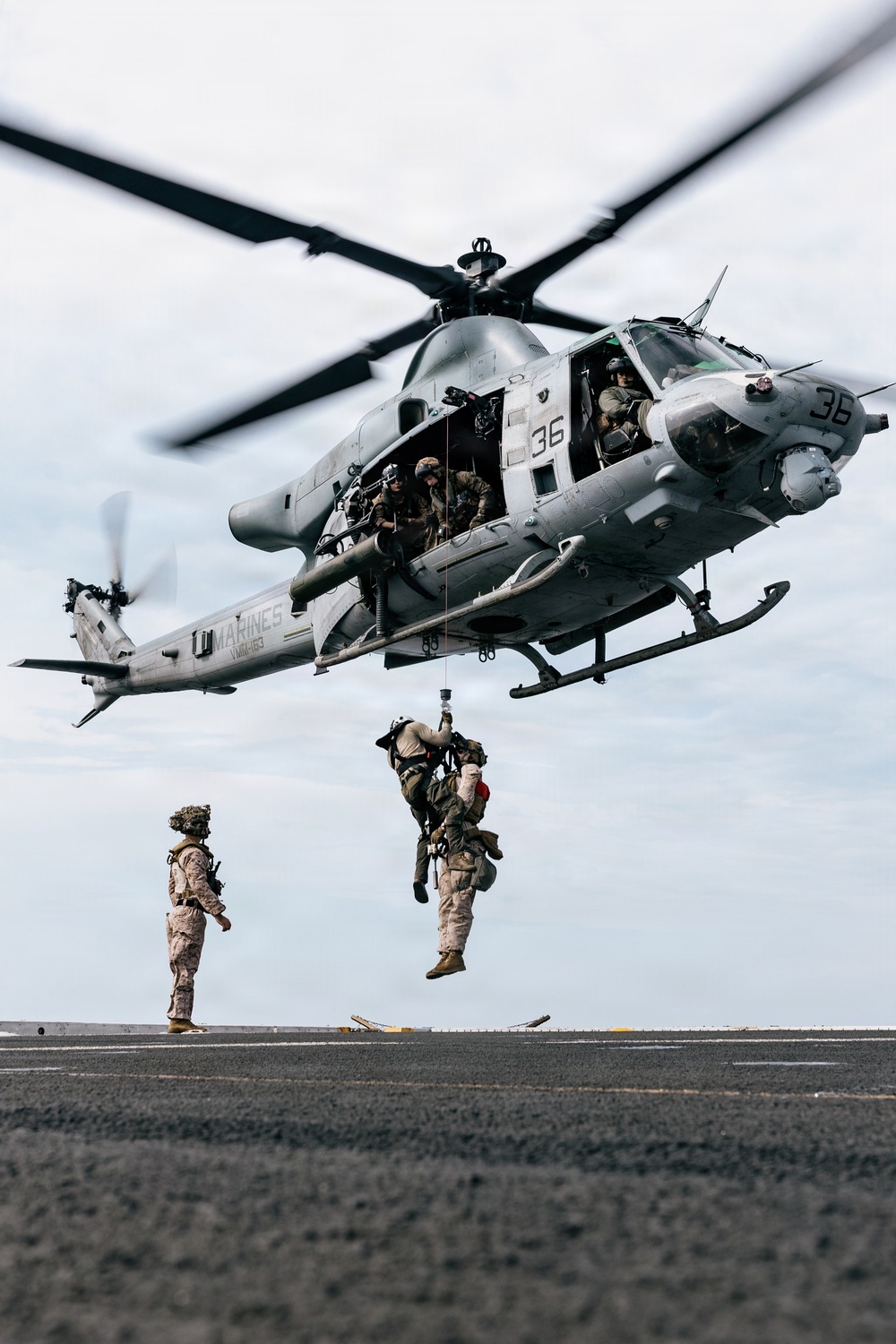11th MEU Marines, Sailors Conduct Hoist Training Aboard USS Portland
