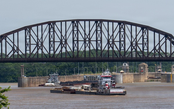 USACE river infrastructure paves the way for ODOT’s Brent Spence Bridge project