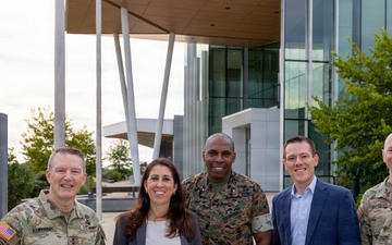 Honorable Sutton and Pugh Visit ARCYBER