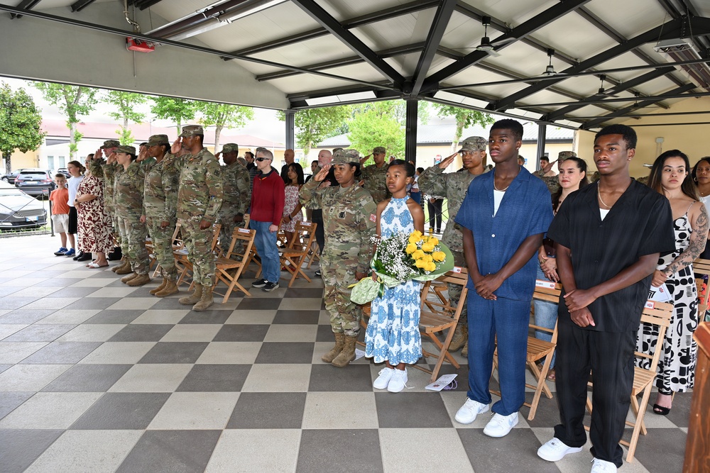 509th Strategic Signal Battalion Conducts Change of Responsibility Ceremony