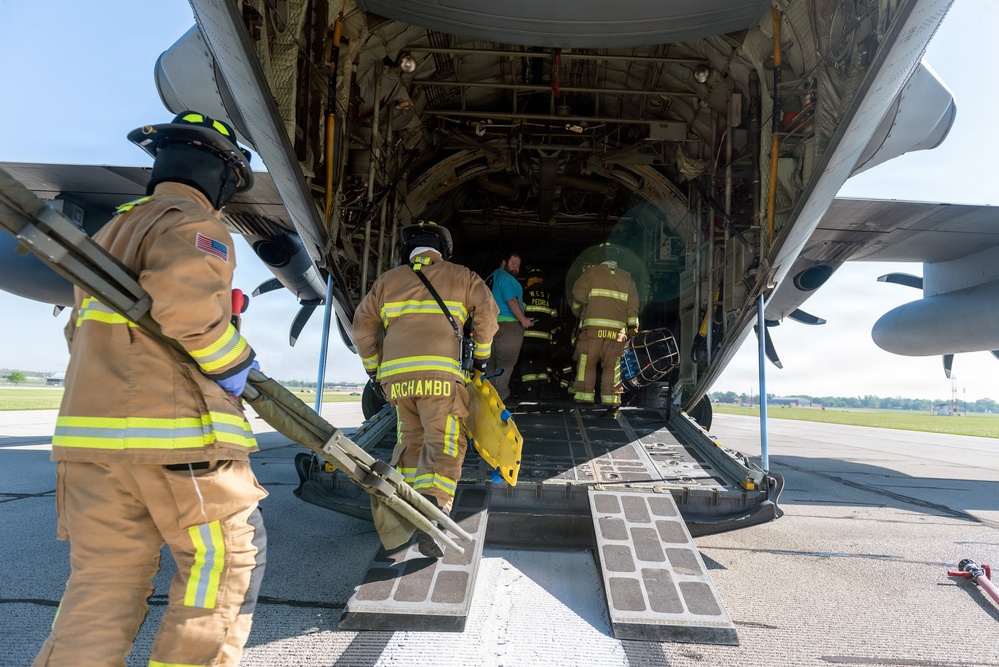 Metropolitan Airport Authority of Peoria conducts 2026 Major Accident Response Exercise (MARE) in Peoria, Ill., April 25, 2026