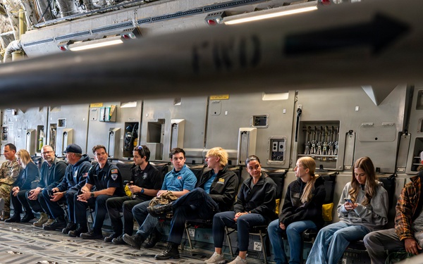 911th AES hosts orientation flight for local medical professionals