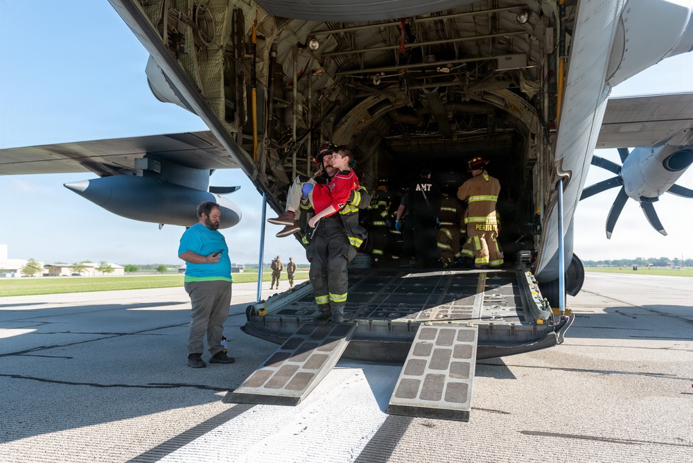 Metropolitan Airport Authority of Peoria conducts 2026 Major Accident Response Exercise (MARE) in Peoria, Ill., April 25, 2026