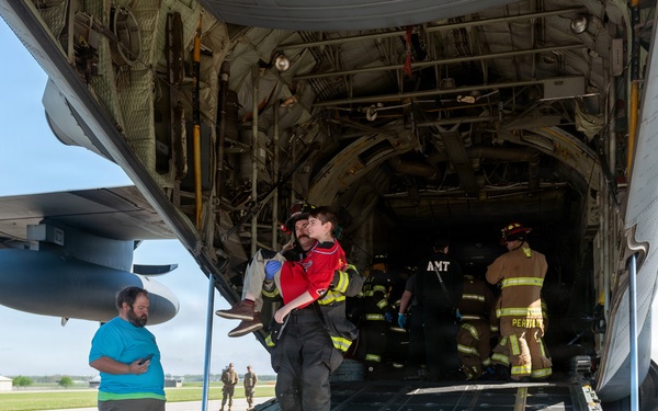 Metropolitan Airport Authority of Peoria conducts 2026 Major Accident Response Exercise (MARE) in Peoria, Ill., April 25, 2026