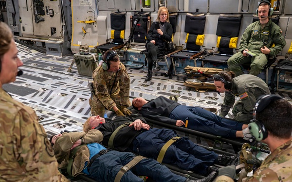 911th AES sharpens in-flight medical readiness