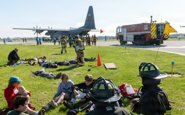 Metropolitan Airport Authority of Peoria conducts 2026 Major Accident Response Exercise (MARE) in Peoria, Ill., April 25, 2026