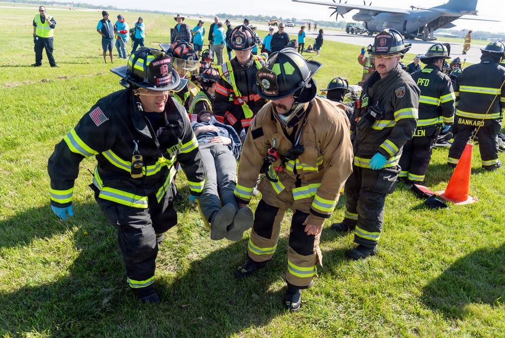 Metropolitan Airport Authority of Peoria conducts 2026 Major Accident Response Exercise (MARE) in Peoria, Ill., April 25, 2026
