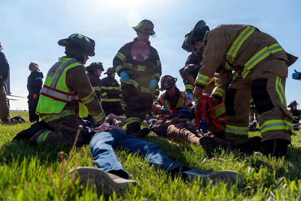 Metropolitan Airport Authority of Peoria conducts 2026 Major Accident Response Exercise (MARE) in Peoria, Ill., April 25, 2026