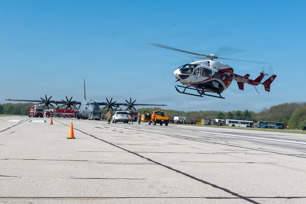 Metropolitan Airport Authority of Peoria conducts 2026 Major Accident Response Exercise (MARE) in Peoria, Ill., April 25, 2026