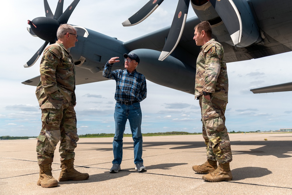 Vietnam-era loadmaster experiences modern C-130 Hercules