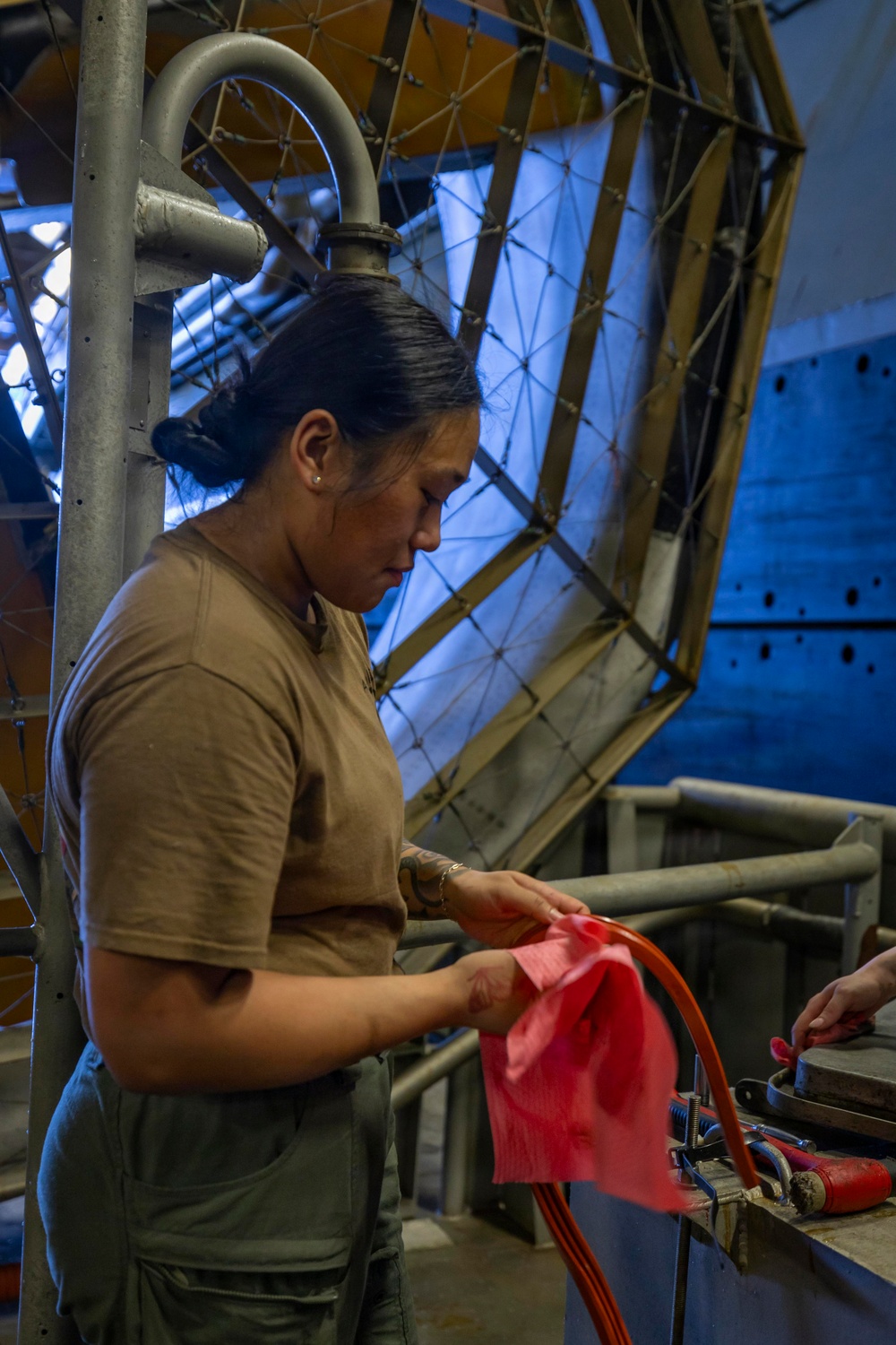 USS Iwo Jima Sailors Conduct LCAC Maintenance