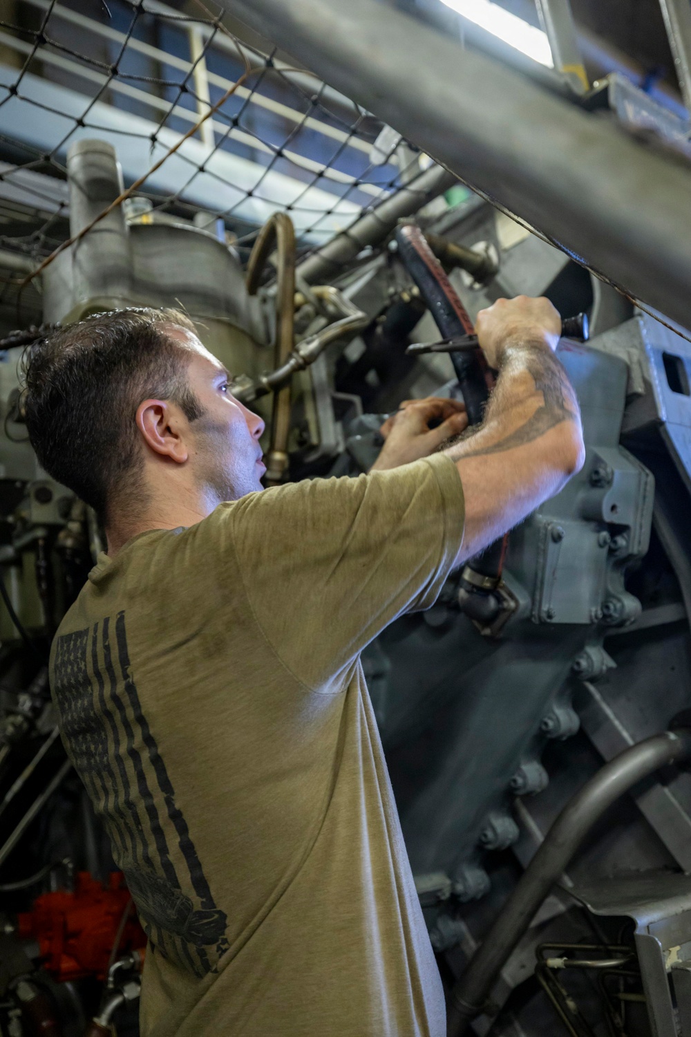USS Iwo Jima Sailors Conduct LCAC Maintenance