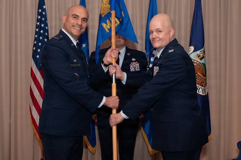MDS welcomes new commander