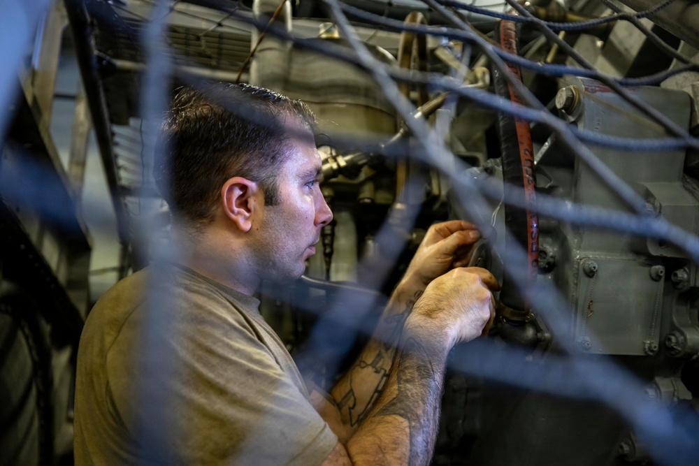 USS Iwo Jima Sailors Conduct LCAC Maintenance