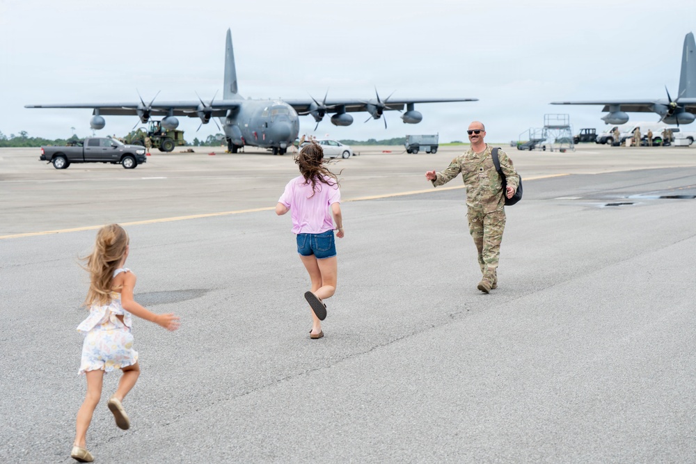 Hurlburt Airmen return home from deployment