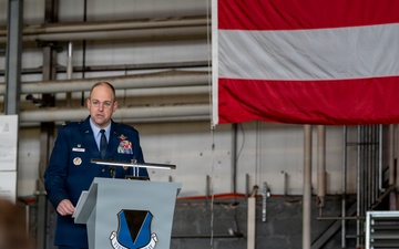 86th Airlift Wing conducts change of command, welcomes new commander