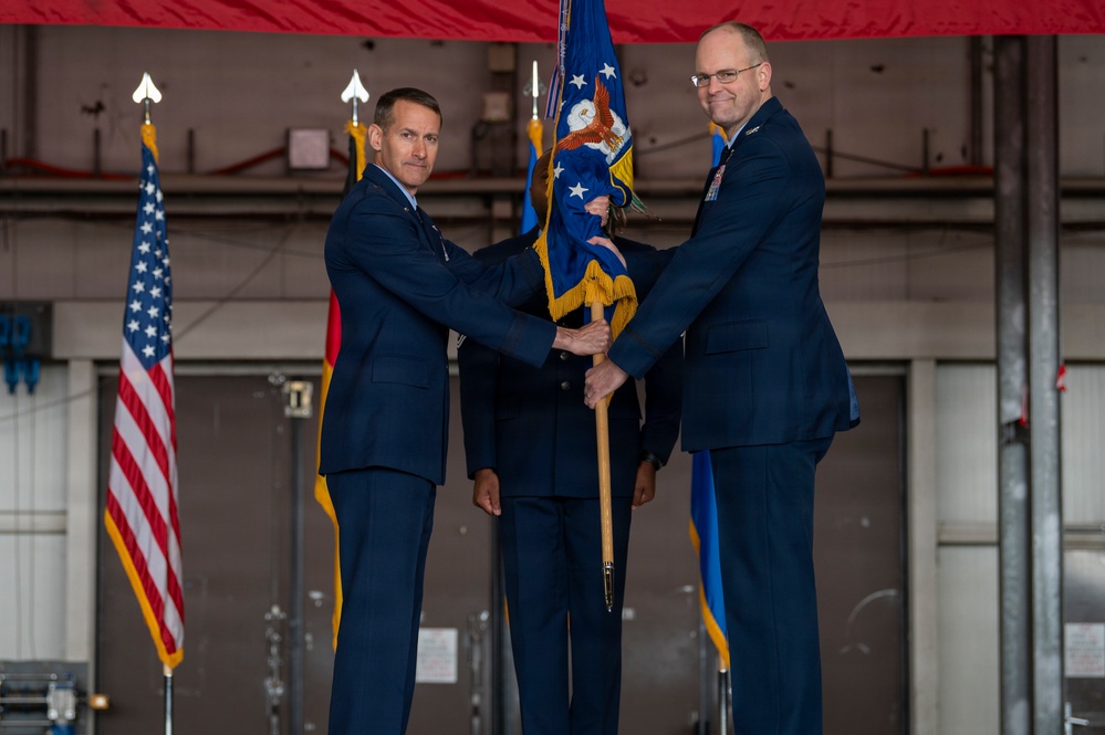86th Airlift Wing conducts change of command, welcomes new commander