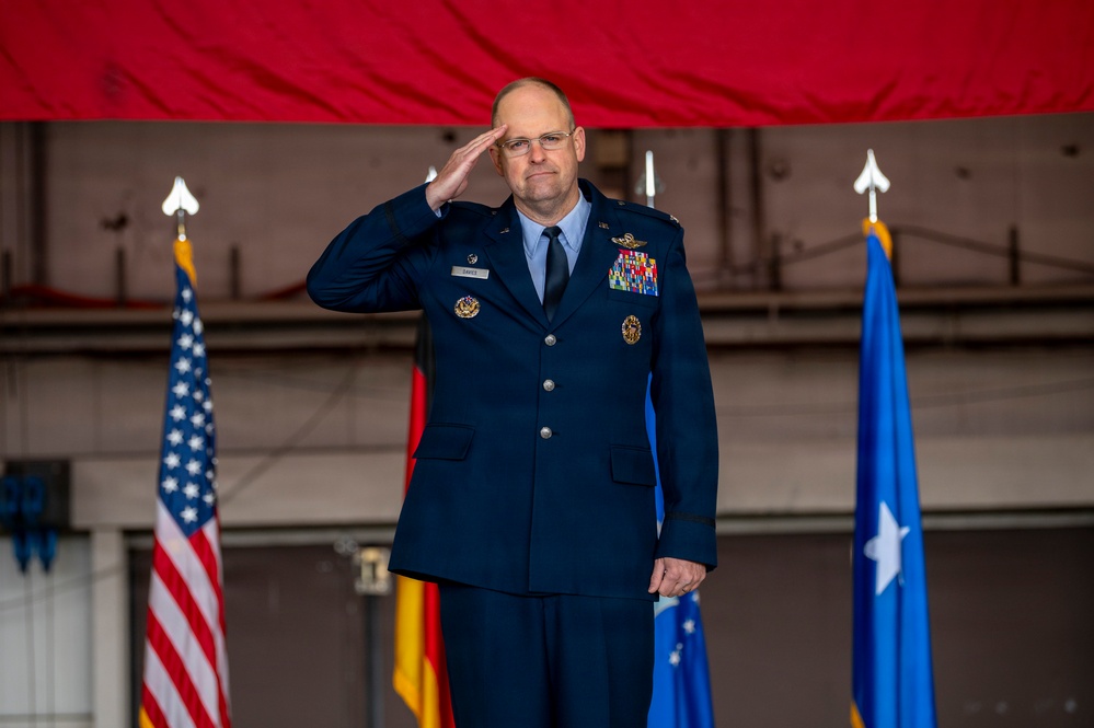 86th Airlift Wing conducts change of command, welcomes new commander