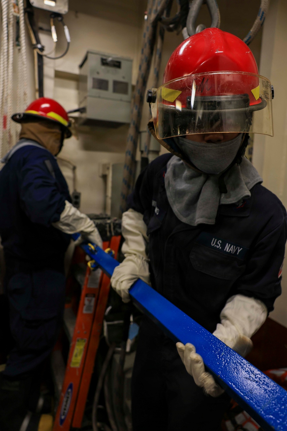 USS Iwo Jima Conducts Inport DCTT Drill