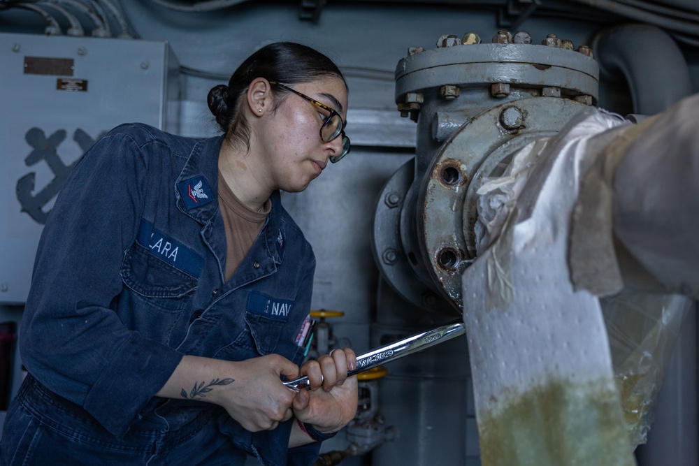 USS Iwo Jima Sailors Set Up Refueling Station for Refeuling In Port