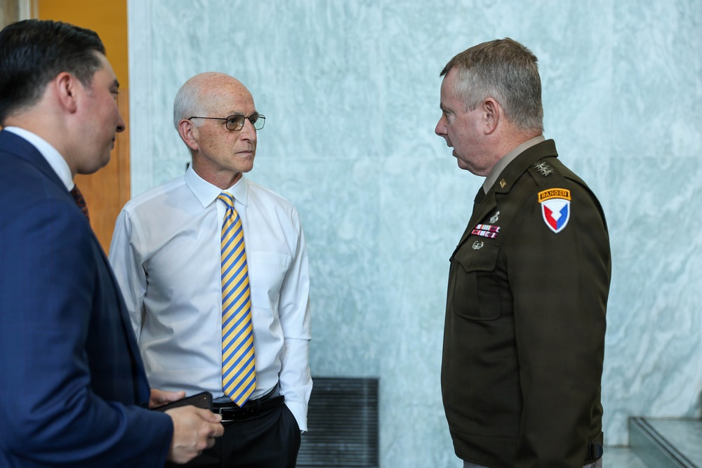 Army delivers OIB Transformation update on Capitol Hill