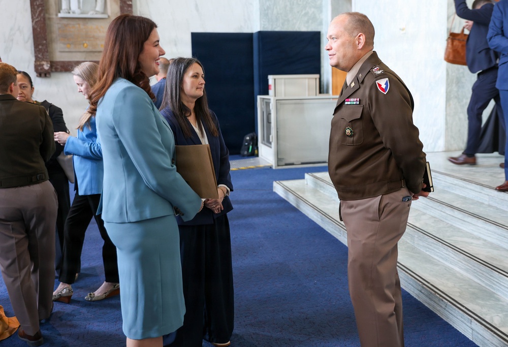 Army delivers OIB Transformation update on Capitol Hill