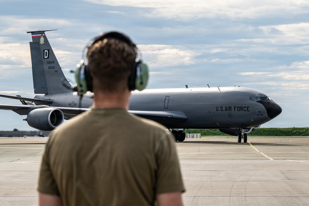 100 ARW finishes a days mission