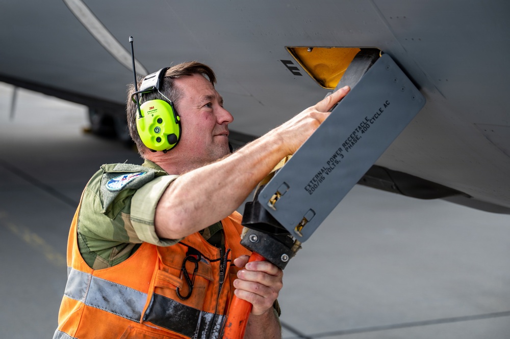 100 ARW finishes a days mission